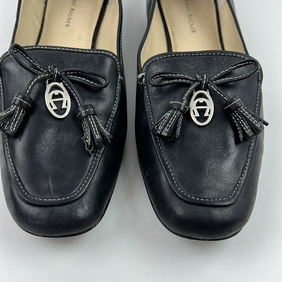 Etienne Aigner Women's Black Leather Loafer Shoe with Bow - Picture 2 of 8